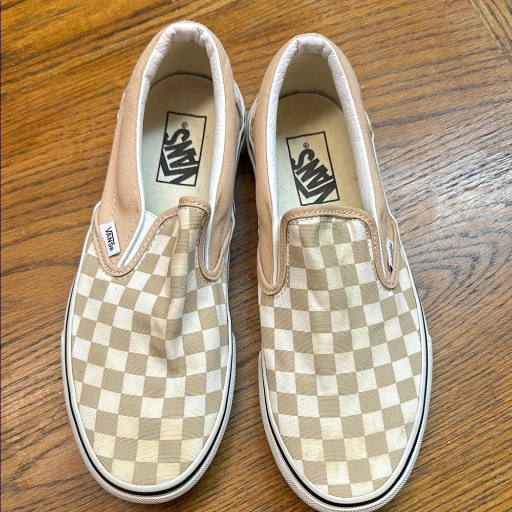 Vans Checkerboard Slip-On in Beige and Cream - Picture 5 of 9